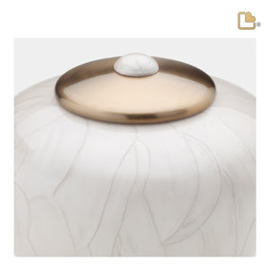A532 Simplicity Standard Adult Urn Pearl White & Bru Gold