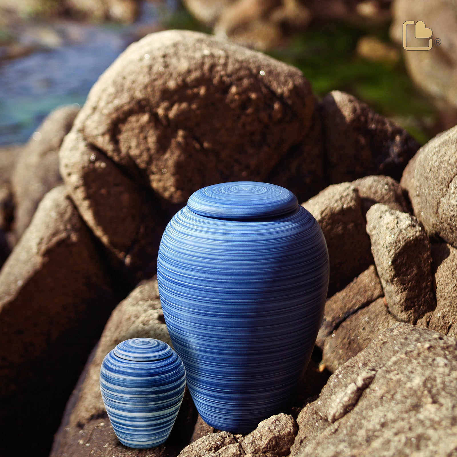 BK100 Mountain Lake Keepsake Urn Eco Pigment