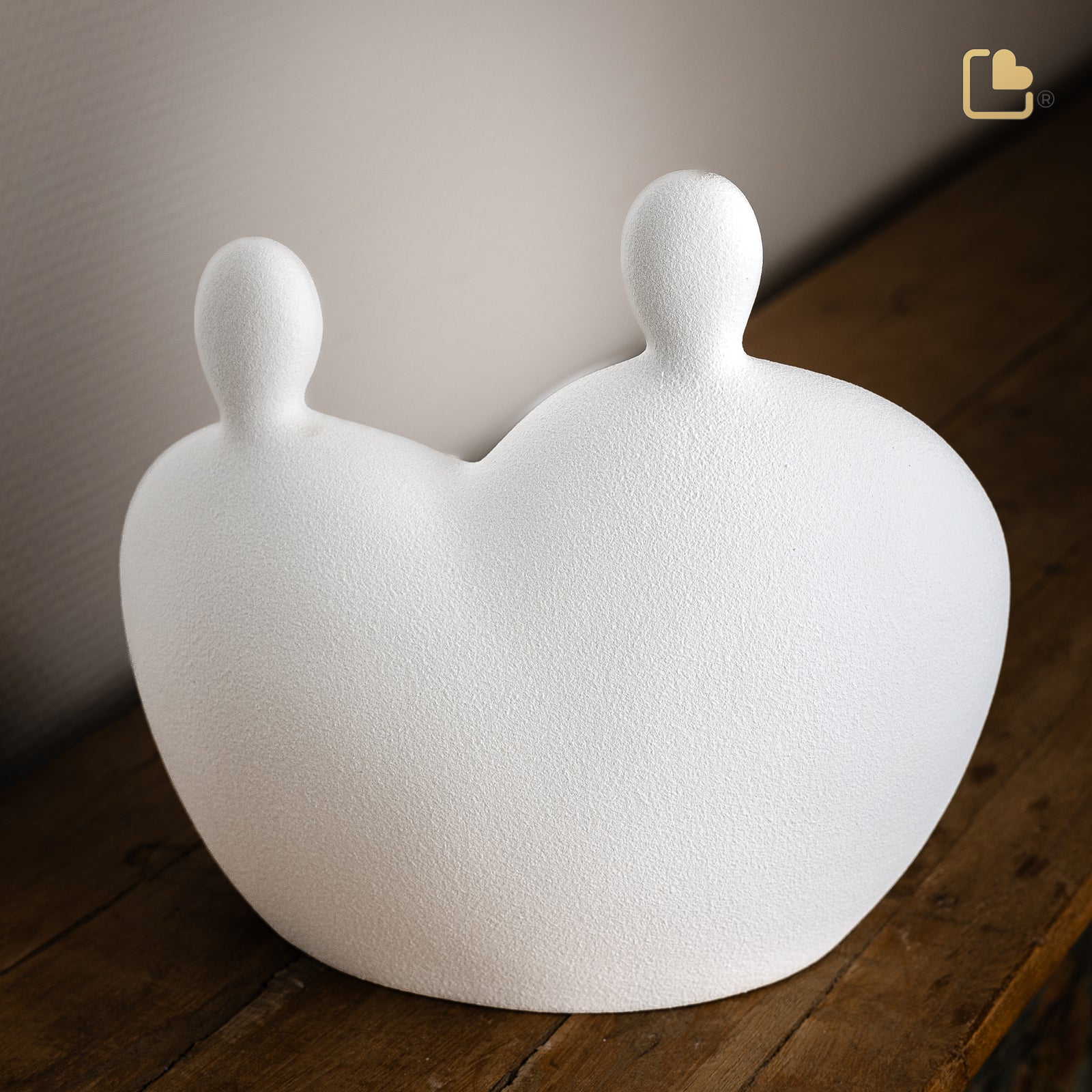 CA130 Cradle Child Urn White & Pink