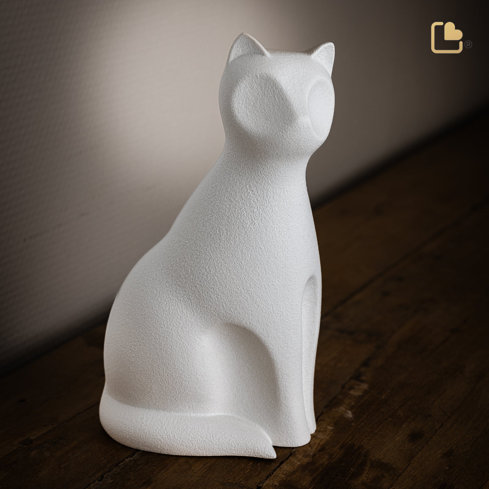 CP210 Cat Pet Urn Mist