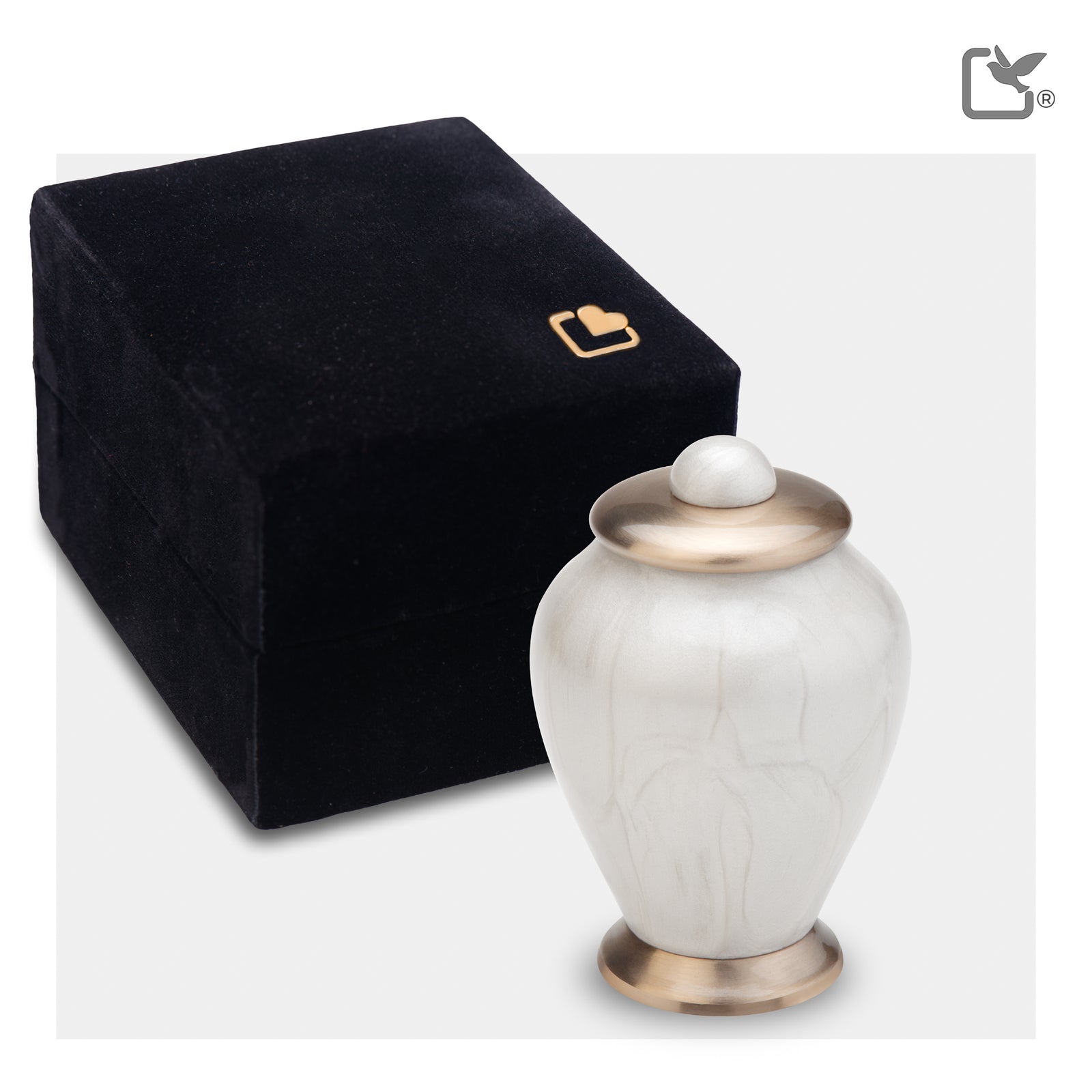 K522 Simplicity Keepsake Urn Pearl White & Bru Gold
