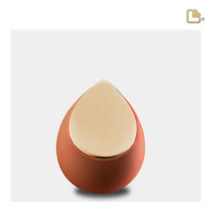 K587 Drop Keepsake Urn Terracotta & Bru Gold