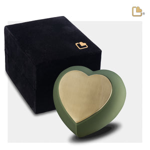 H585   Drop Heart Keepsake Urn Sage Green & Bru Gold