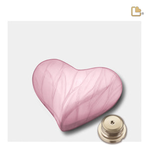 H667   Heart Child Urn Pearl Pink