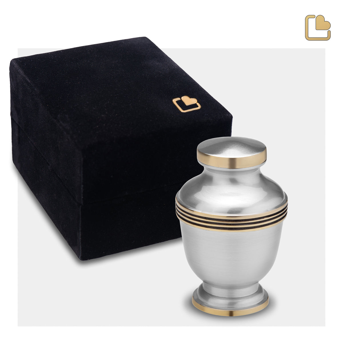 K251   Elegant Keepsake Urn Bru Pewter