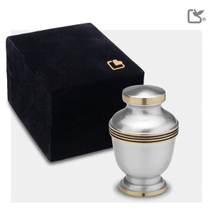 K251   Elegant Keepsake Urn Bru Pewter