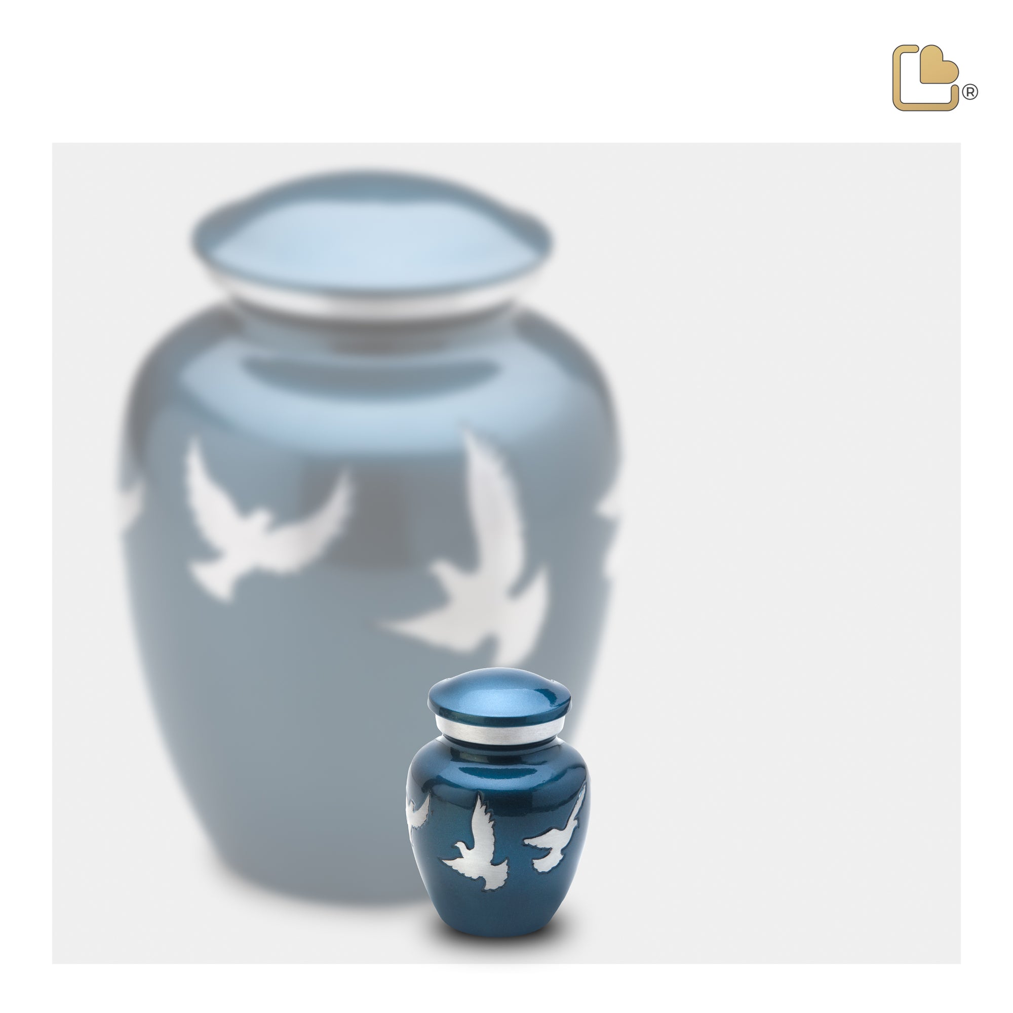 K572   Divine Flying Doves Keepsake Urn Blue & Bru Pewter