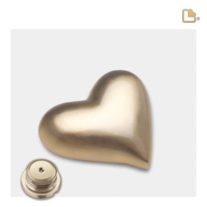 K600   Heart Keepsake Urn Bru Gold