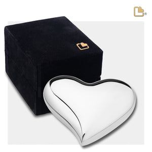 K603   Heart Keepsake Urn Pol Silver