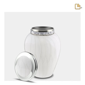 M297   Blessing Medium Urn Pearl White & Pol Silver