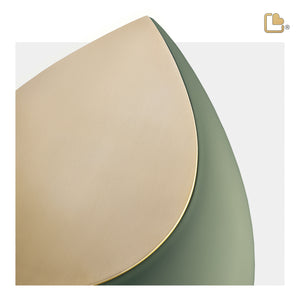 M585   Drop Medium Urn Sage Green & Bru Gold