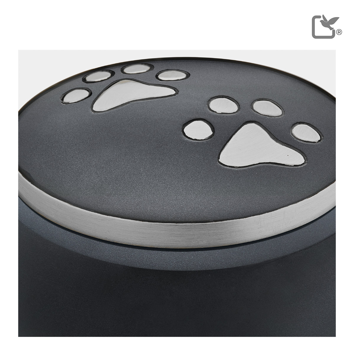 P270L   Classic Round Large Pet Urn Midnight & Bru Gold