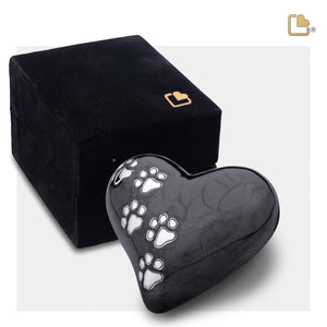 P640K   Keepsake Heart Pet Urn Pearl Midnight & Bru Pewter